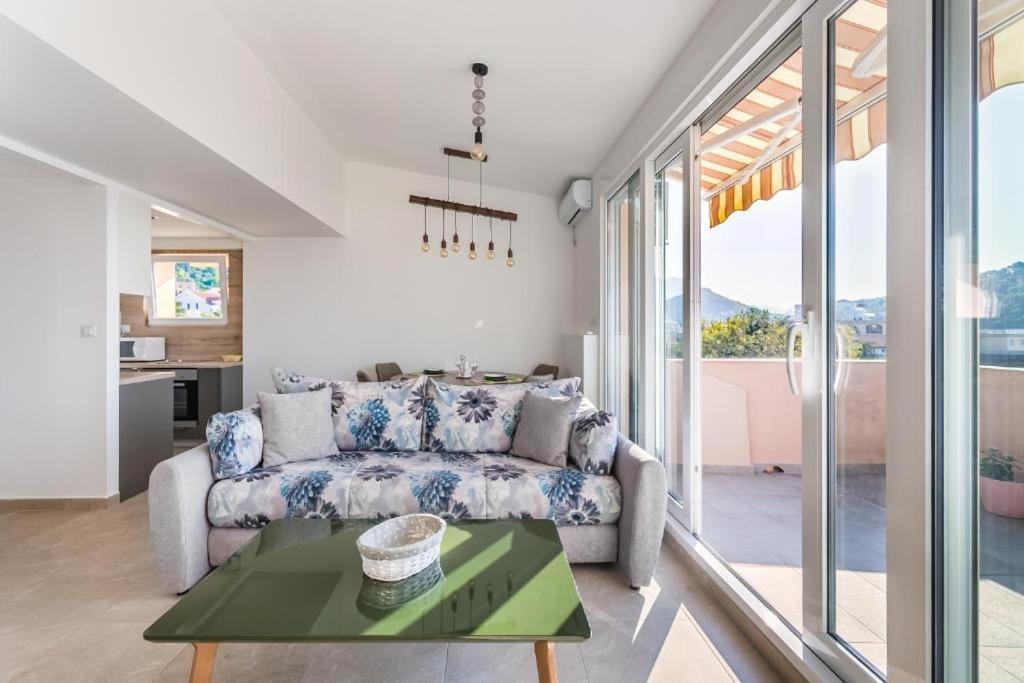Apartments Aleksandar Petrovac المظهر الخارجي الصورة