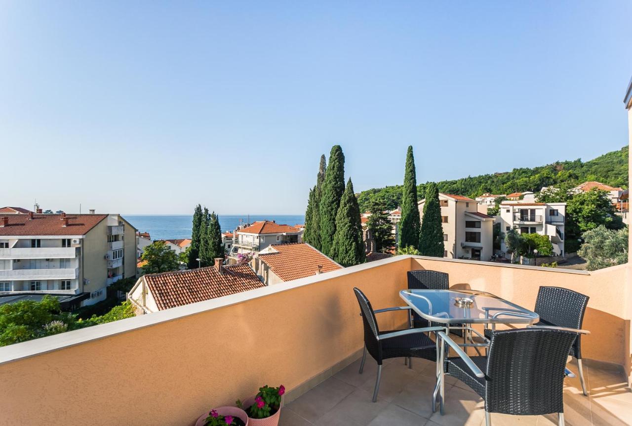 Apartments Aleksandar Petrovac المظهر الخارجي الصورة