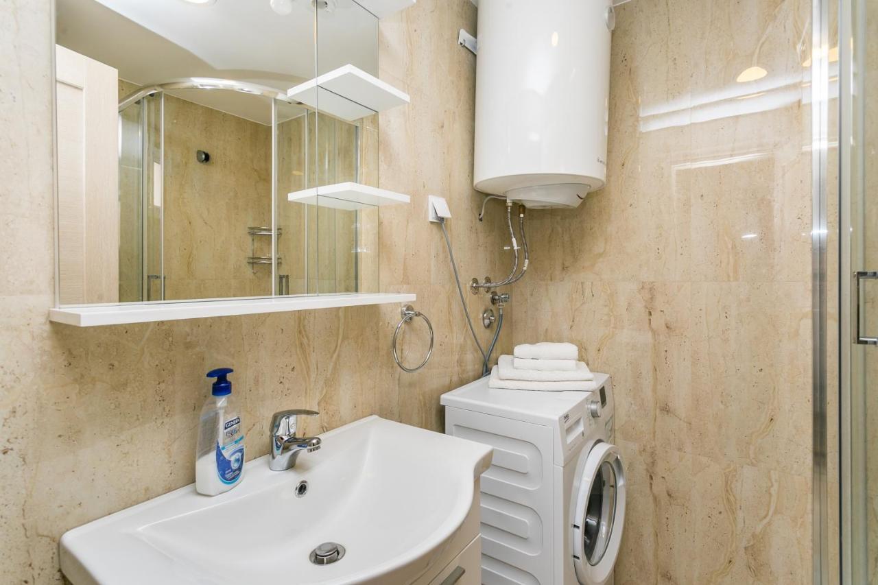 Apartments Aleksandar Petrovac الغرفة الصورة